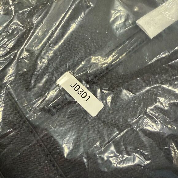 New Michael Kors Black Jet Set Travel Large Saffiano Leather Tote Bag - Picture 9 of 9